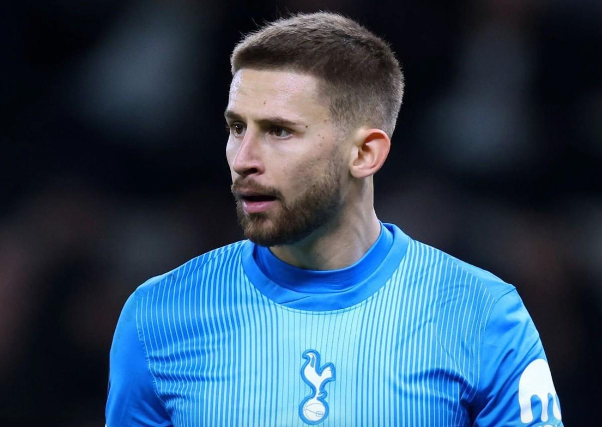 华体会官网-英媒：以防维卡里奥离队，热刺在秘密关注顶级门将